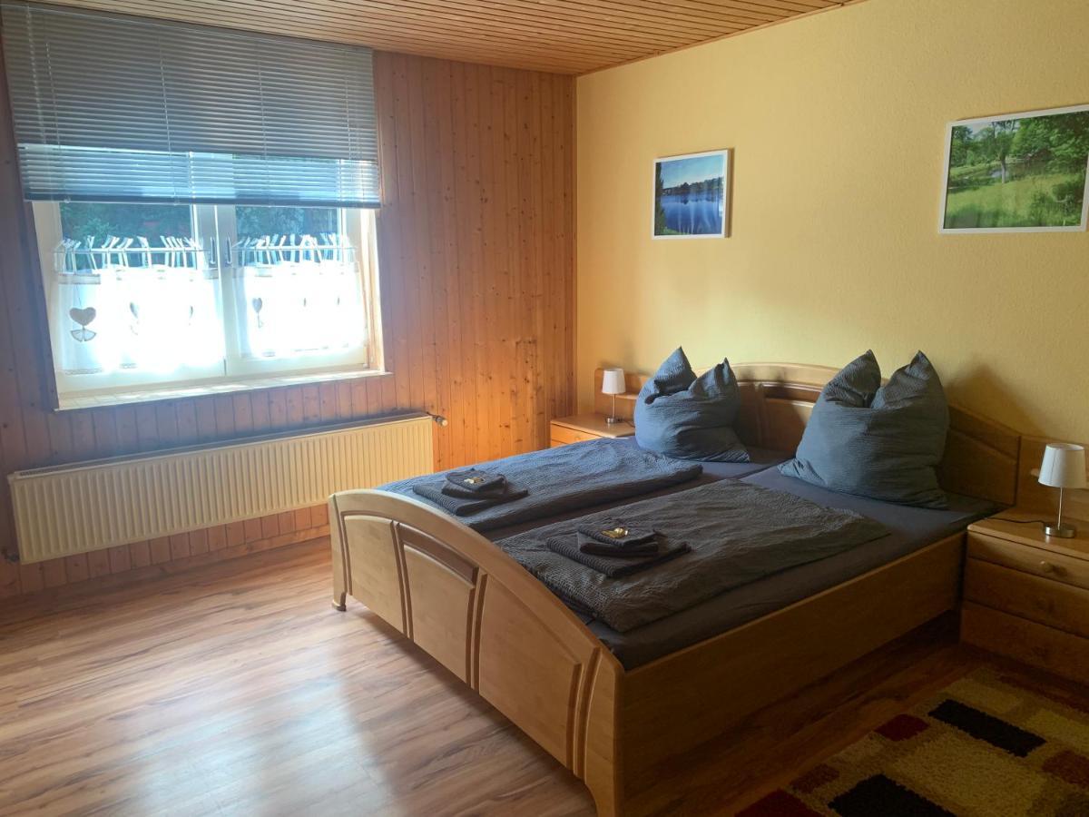 Appartamento Haus Am Kurpark Clausthal-Zellerfeld Esterno foto